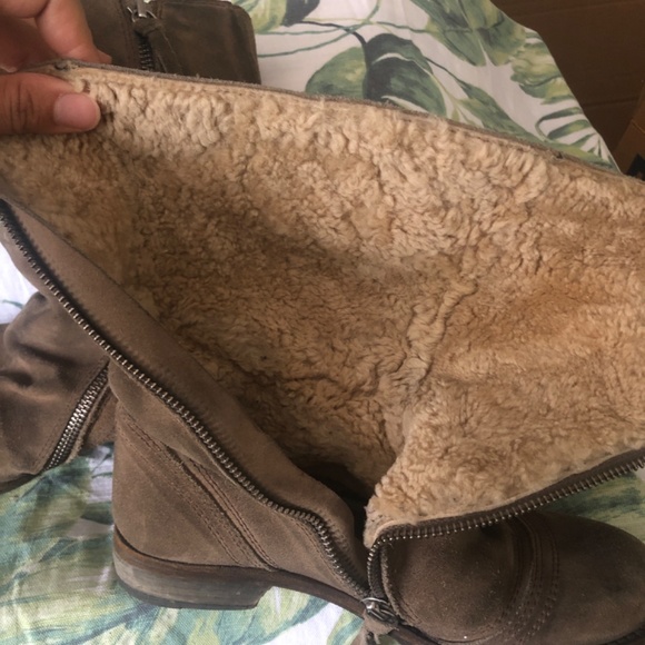 Shearling Suede boots - Picture 2 of 4